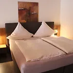 Haus Schieferstein 3*