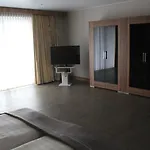 Haus Schieferstein 3*