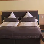Haus Schieferstein 3* Dahlem (Euskirchen)