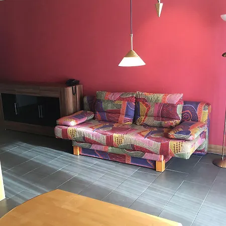 Haus Schieferstein מלון 3*