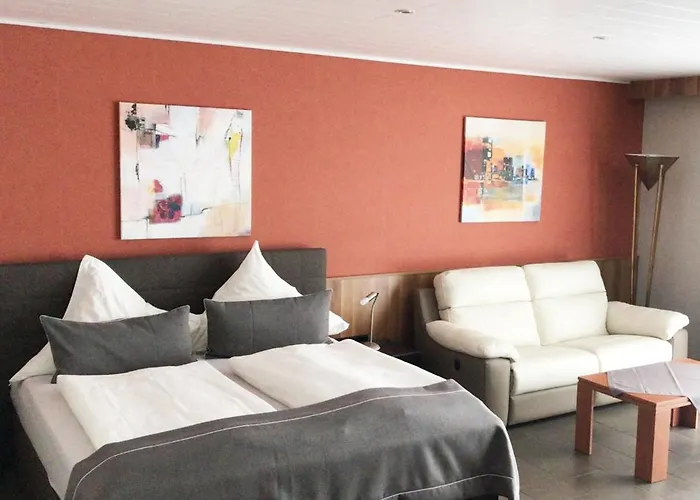 Haus Schieferstein Hotel 3*