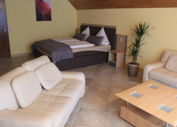 Haus Schieferstein 3* Dahlem (Euskirchen)